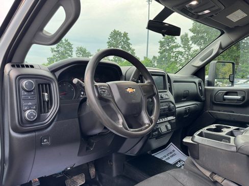 Used 2020 Chevrolet Silverado 3500 W/T w/ Gooseneck/5TH Wheel Package AWD/4WD image 14