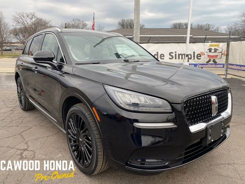 Used 2021 Lincoln Corsair Reserve image 1