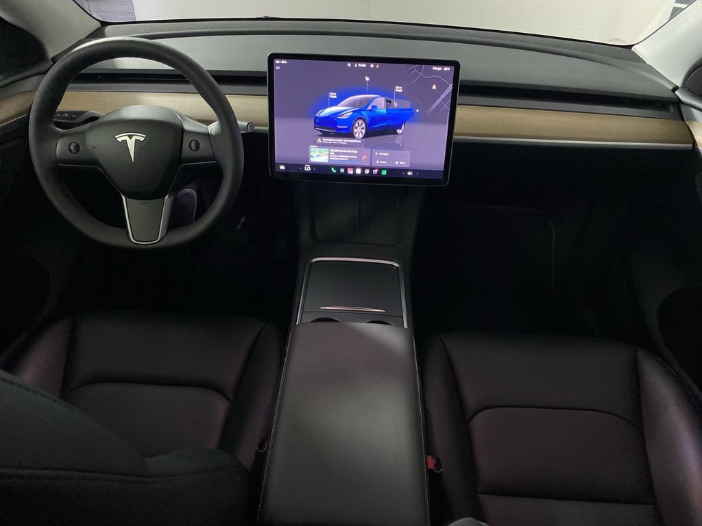 Used 2023 Tesla Model Y Long Range AWD/4WD image 24