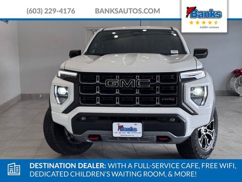 Certified 2025 GMC Canyon AT4 AWD/4WD image 3
