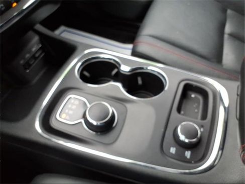 Used 2015 Dodge Durango R/T image 18