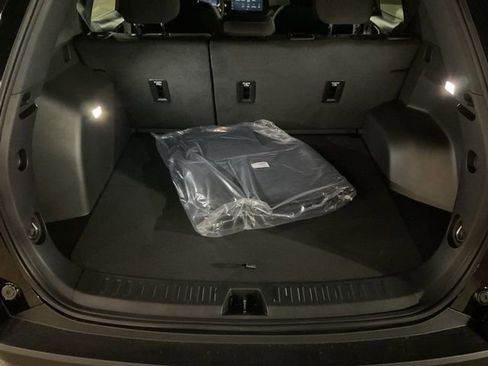 New 2026 Chevrolet Equinox LT AWD/4WD image 25