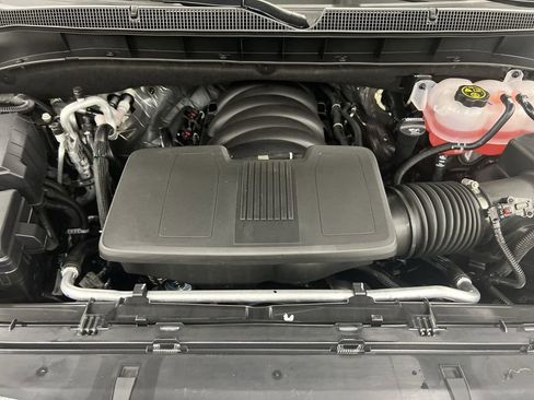 Used 2023 Chevrolet Tahoe Z71 w/ Luxury Package image 26