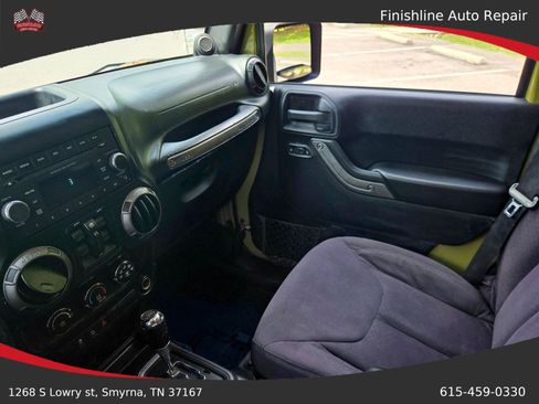 Used 2013 Jeep Wrangler Unlimited Sport AWD/4WD image 9