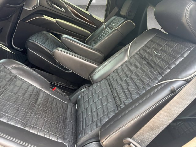 Used 2022 Cadillac Escalade Sport Platinum w/ LPO, ONYX Package RWD image 22