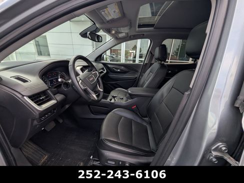 Used 2023 GMC Terrain SLT w/ Tech Package AWD/4WD image 11