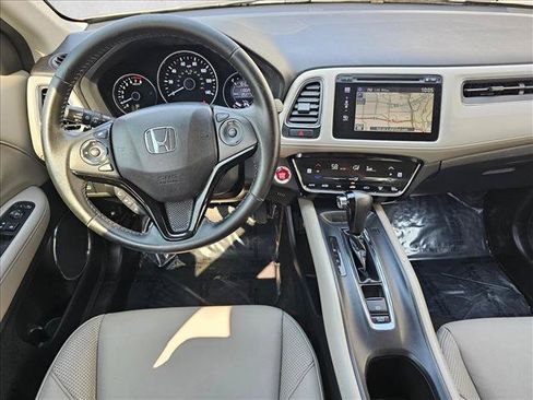 Used 2016 Honda HR-V EX-L image 19