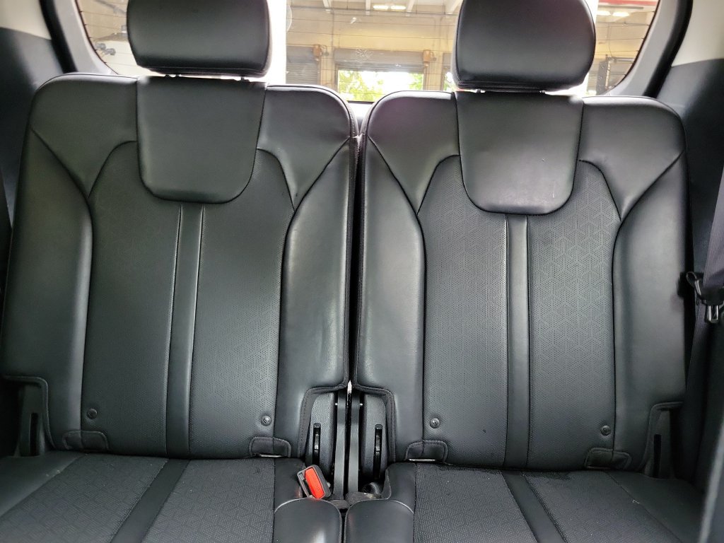 Certified 2023 Kia Sorento EX w/ Panoramic Sunroof Package FWD image 19