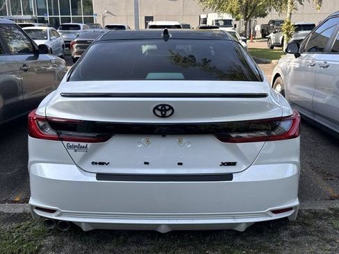 Used 2025 Toyota Camry XSE w/ Premium Package FWD image 5
