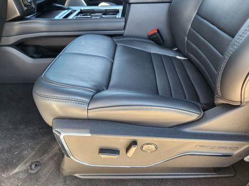 New 2026 Ford F350 Platinum image 17