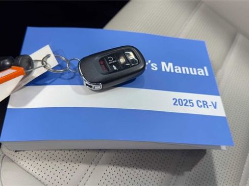 Used 2025 Honda CR-V EX-L image 33