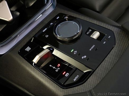 Used 2025 BMW X3 xDrive30i image 24