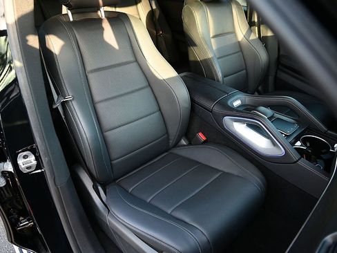 Certified 2023 Mercedes-Benz GLE 450 4MATIC image 8