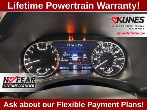 Used 2023 Nissan Altima 2.5 SV image 23