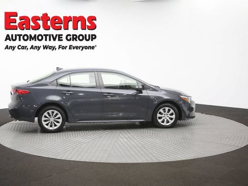 Used 2023 Toyota Corolla LE FWD image 42
