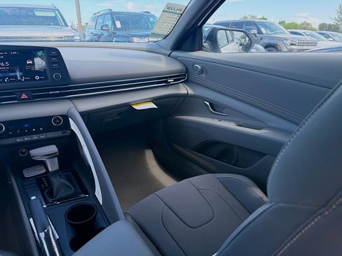 New 2026 Hyundai Elantra Sport FWD image 16