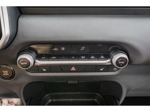 Used 2025 MAZDA CX-50 AWD 2.5 S w/ Preferred Package image 17