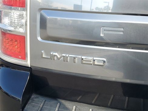 Used 2019 Ford Flex Limited image 8