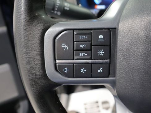 Used 2025 Ford F150 Lariat w/ Equipment Group 501A Mid AWD/4WD image 35