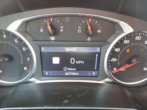 Used 2019 Chevrolet Blazer LT w/ Sound & Technology Package AWD/4WD image 19