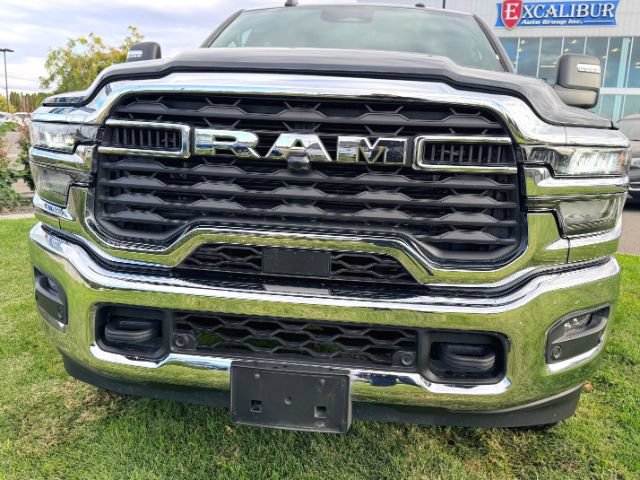 Used 2026 RAM 2500 Big Horn AWD/4WD image 3