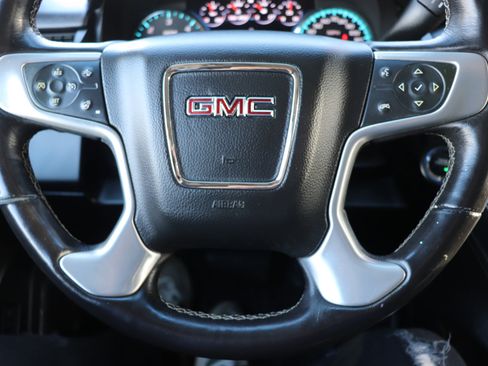 Used 2017 GMC Yukon XL SLT image 31