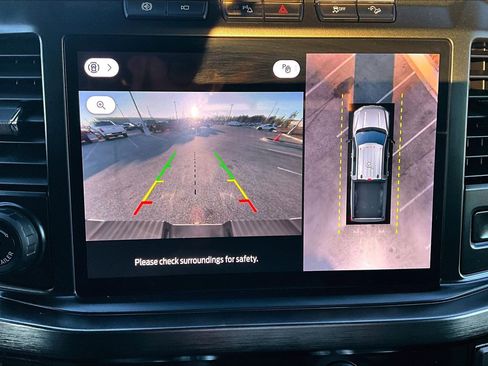 Certified 2023 Ford F250 Lariat w/ Lariat Ultimate Package image 16