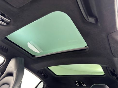 Used 2022 Porsche Panamera Turbo S w/ Premium Package image 12