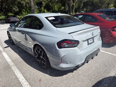 Used 2025 BMW 230i Coupe w/ M Sport Package RWD image 3