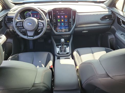Certified 2025 Subaru Forester Touring AWD/4WD image 16