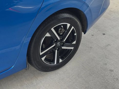 Used 2025 Nissan Sentra SV FWD image 29