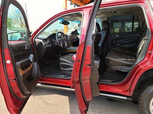 Used 2018 GMC Yukon Denali w/ Open Road Package image 7