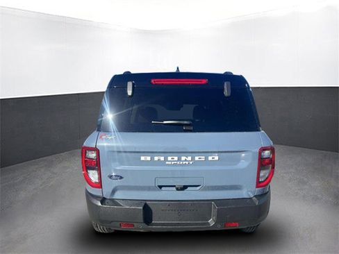 Used 2024 Ford Bronco Sport Outer Banks w/ Tech Package image 5
