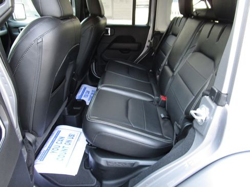 Used 2021 Jeep Wrangler Unlimited Sahara w/ Cold Weather Group image 22