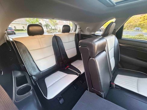 Used 2012 Kia Sorento SX w/ SX Premium Pkg image 35