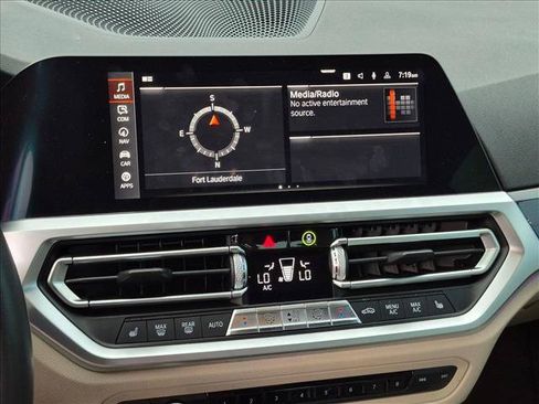 Used 2020 BMW 330i Sedan w/ Premium Package RWD image 16