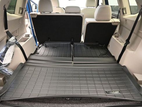 New 2025 Volkswagen Atlas SEL image 29