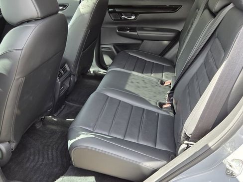 Used 2025 Honda CR-V EX-L image 11