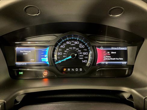 Used 2019 Ford Flex Limited FWD image 13