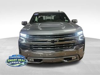 Used 2019 Chevrolet Silverado 1500 LTZ w/ LTZ Premium Package AWD/4WD video 5