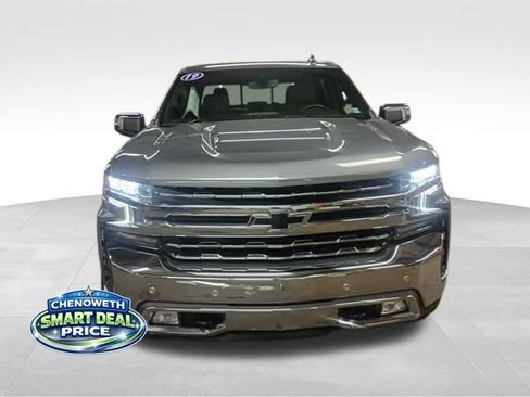 Used 2019 Chevrolet Silverado 1500 LTZ w/ LTZ Premium Package AWD/4WD image 5