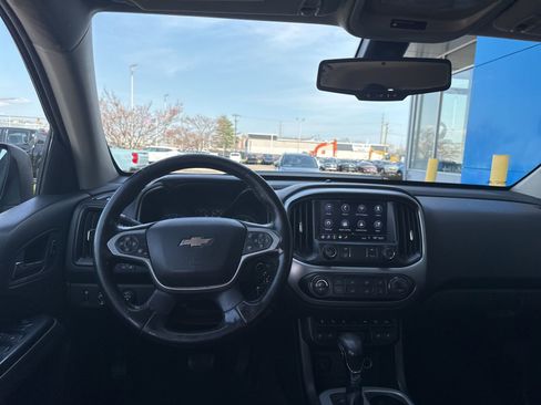 Used 2022 Chevrolet Colorado ZR2 AWD/4WD image 2