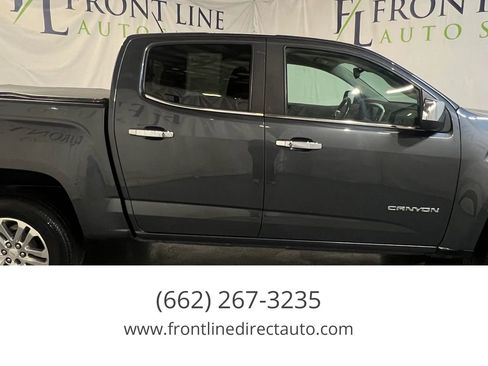 Used 2017 GMC Canyon SLT w/ Driver Alert Package image 8