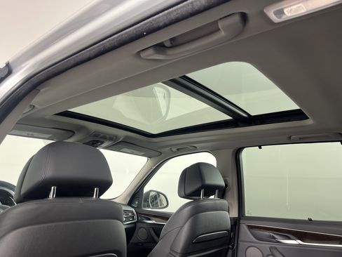 Used 2015 BMW X5 xDrive35d image 17