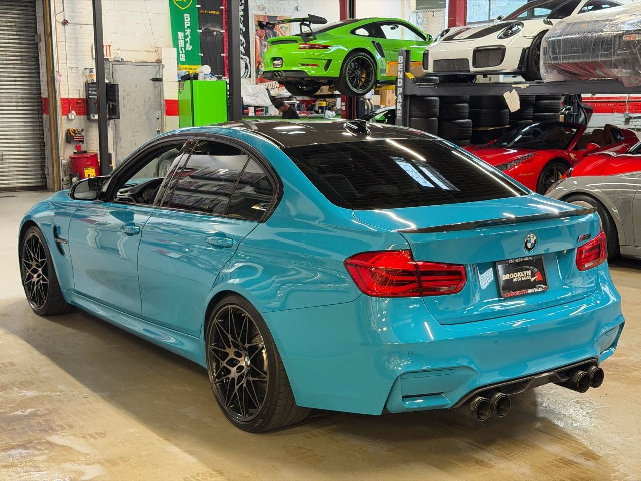 Used 2018 BMW M3 RWD image 11