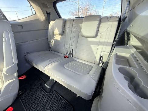 Used 2021 Volkswagen Atlas SEL Premium image 26