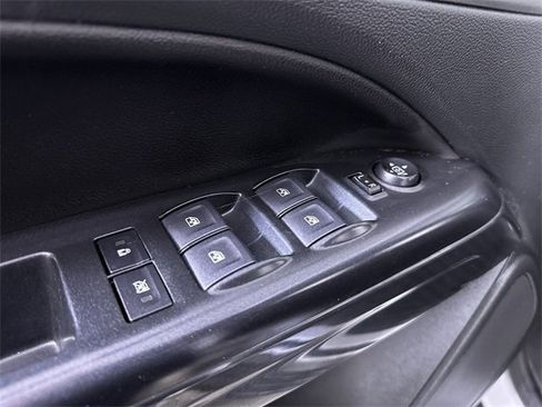 Used 2022 GMC Canyon AT4 w/ Trailering Package image 24