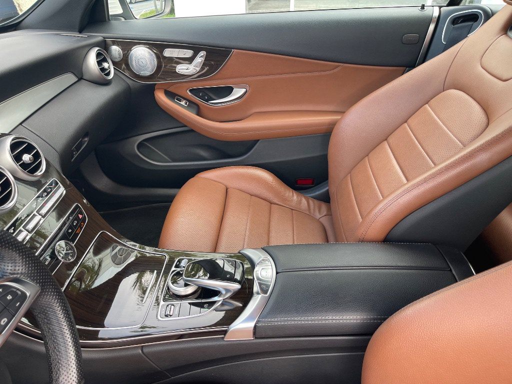 Used 2018 Mercedes-Benz C 300 4MATIC Cabriolet image 21