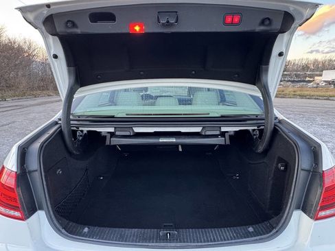 Used 2015 Mercedes-Benz E 350 4MATIC Sedan w/ Premium 1 Package image 14