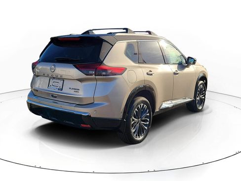 New 2026 Nissan Rogue Platinum image 2